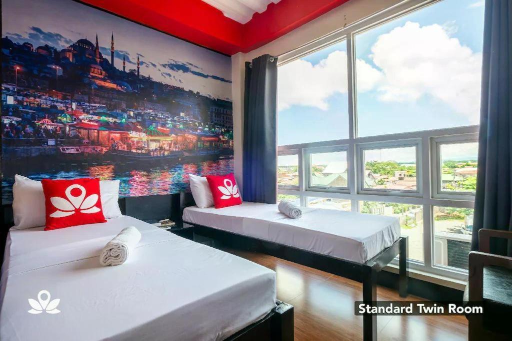 Sabel Travelers Inn Laoag Eksteriør bilde